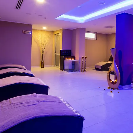 Hotel Modern Saraylar 4*